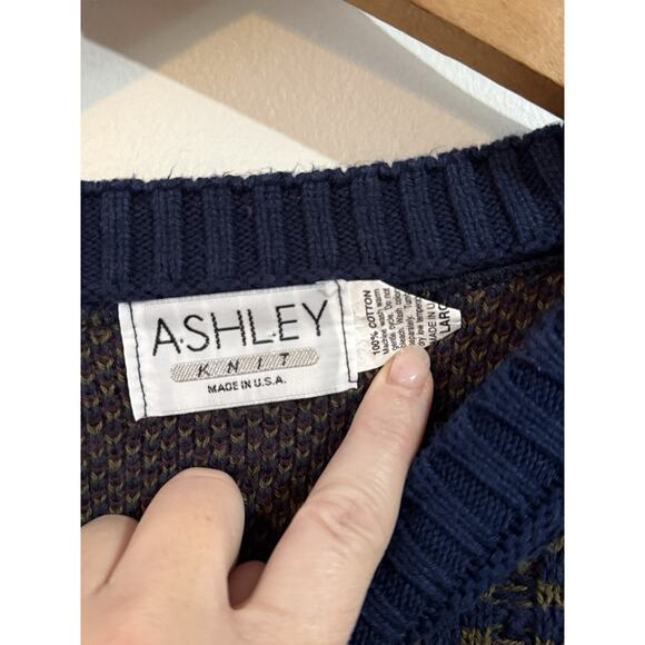 Vintage Ashley Knit Men's Sweater Size L USA Blue Purple Navy Crew Neck - Picture 2 of 7